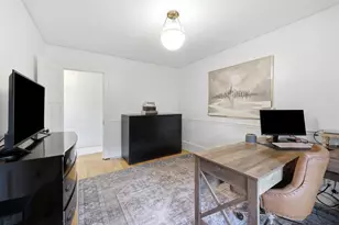 33 Center St, Algonquin, IL 60102 - Photo 23