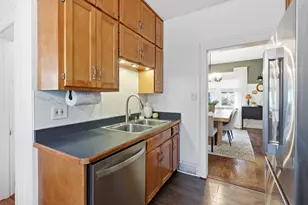 33 Center St, Algonquin, IL 60102 - Photo 13