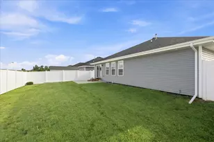 6132 Stone Mill Dr, Bourbonnais, IL 60914 - Photo 15