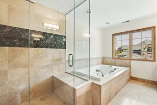 136 Oakwood Ave, Des Plaines, IL 60016 - Photo 21