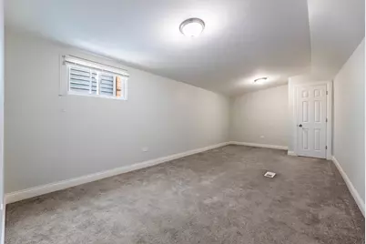 2746 W 47th Street, Chicago, IL 60632 - Photo 9