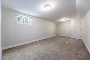 2746 W 47th St, Chicago, IL 60632 - Photo 9