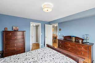 2545 W Catalpa Ave, Chicago, IL 60625 - Photo 25