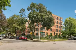 2545 W Catalpa Ave, Chicago, IL 60625 - Photo 3