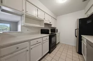 1422 Stonebridge Cir, Wheaton, IL 60189 - Photo 7