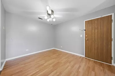 1422 Stonebridge Circle #M5, Wheaton, IL 60189 - Photo 13