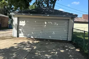 11056 S Sangamon St, Chicago, IL 60643 - Photo 15