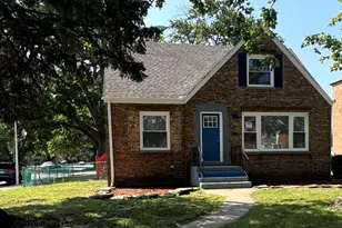 11056 S Sangamon St, Chicago, IL 60643 - Photo 1