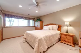 38 Lakebreeze Ct, Lake Zurich, IL 60047 - Photo 31