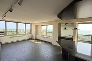 3950 N Lake Shore Dr, Chicago, IL 60613 - Photo 1