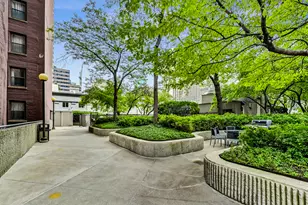 10 E Ontario St, Chicago, IL 60611 - Photo 41