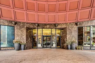 10 E Ontario St, Chicago, IL 60611 - Photo 5