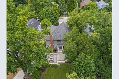 133 N Clinton Avenue, Elmhurst, IL 60126 - Photo 35