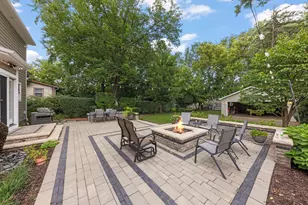133 N Clinton Ave, Elmhurst, IL 60126 - Photo 31