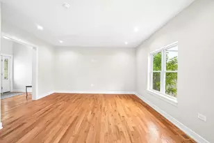 249 E Kenilworth Ave, Villa Park, IL 60181 - Photo 7