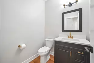249 E Kenilworth Ave, Villa Park, IL 60181 - Photo 11