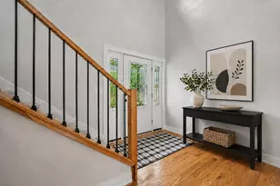 249 E Kenilworth Ave, Villa Park, IL 60181 - Photo 3