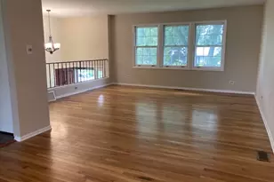 21W651 Glen Valley Dr, Glen Ellyn, IL 60137 - Photo 5