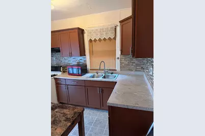 8139 S Carpenter Street, Chicago, IL 60620 - Photo 15
