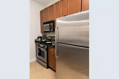 767 W 15th Street #308, Chicago, IL 60607 - Photo 5