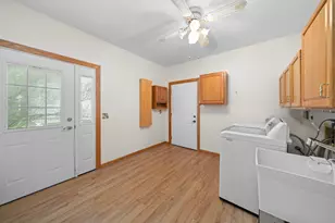 537 Erma Dr, Lake Holiday, IL 60552 - Photo 29