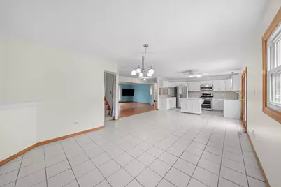 537 Erma Drive, Lake Holiday, IL 60552 - Photo 23