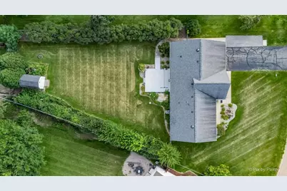 537 Erma Drive, Lake Holiday, IL 60552 - Photo 5