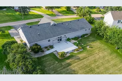 537 Erma Drive, Lake Holiday, IL 60552 - Photo 43