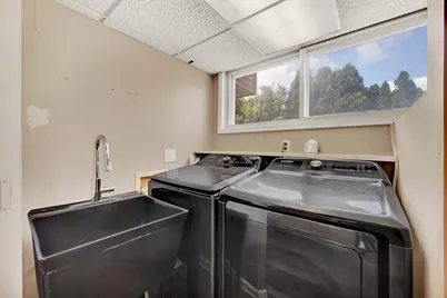 562 N Plamondon Drive, Addison, IL 60101 - Photo 23