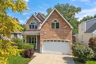 133 N Geneva Ave, Elmhurst, IL 60126 - Photo 31