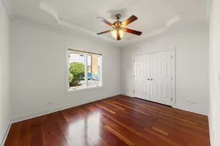 133 N Geneva Ave, Elmhurst, IL 60126 - Photo 13