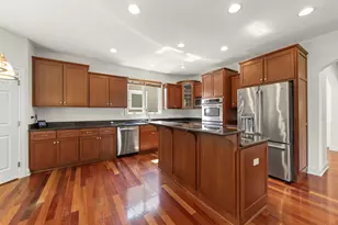 133 N Geneva Ave, Elmhurst, IL 60126 - Photo 11