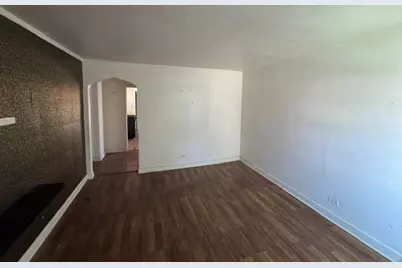 9757 S Ingleside Avenue, Chicago, IL 60628 - Photo 3