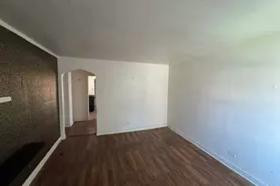 9757 S Ingleside Ave, Chicago, IL 60628 - Photo 3