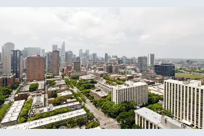 111 W Maple Street #2711, Chicago, IL 60610 - Photo 11