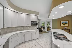 8420 Evergreen Ln, Darien, IL 60561 - Photo 11