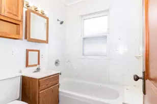 4952 W Ainslie St, Chicago, IL 60630 - Photo 11