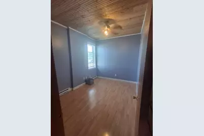185 S State Street #2, Hampshire, IL 60140 - Photo 7