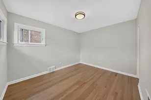 5624 S Merrimac Ave, Chicago, IL 60638 - Photo 11