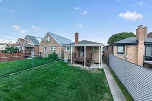 5624 S Merrimac Ave, Chicago, IL 60638 - Photo 17