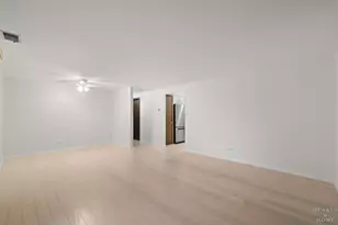 4204 N Keystone Ave, Chicago, IL 60641 - Photo 5