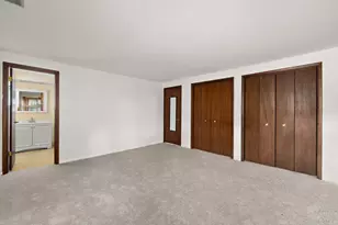 4204 N Keystone Ave, Chicago, IL 60641 - Photo 13