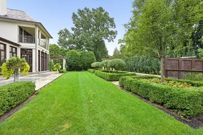 [Address not provided], Kenilworth, IL 60043 - Photo 41