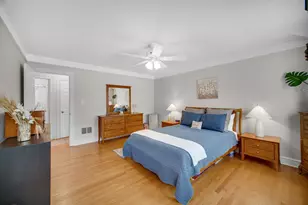 6258 W Peterson Ave, Chicago, IL 60646 - Photo 11