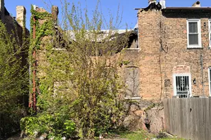 10643 S Champlain Ave, Chicago, IL 60628 - Photo 3