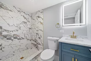 10825 S Avenue H, Chicago, IL 60617 - Photo 19