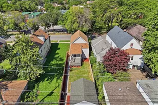 10825 S Avenue H, Chicago, IL 60617 - Photo 23