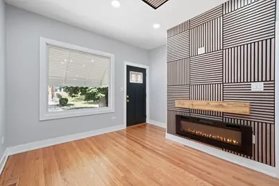 10825 S Avenue H, Chicago, IL 60617 - Photo 3