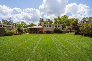 3550 Tamarind Dr, Northbrook, IL 60062 - Photo 19