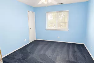 1755 Robin Ln, Hoffman Estates, IL 60194 - Photo 13